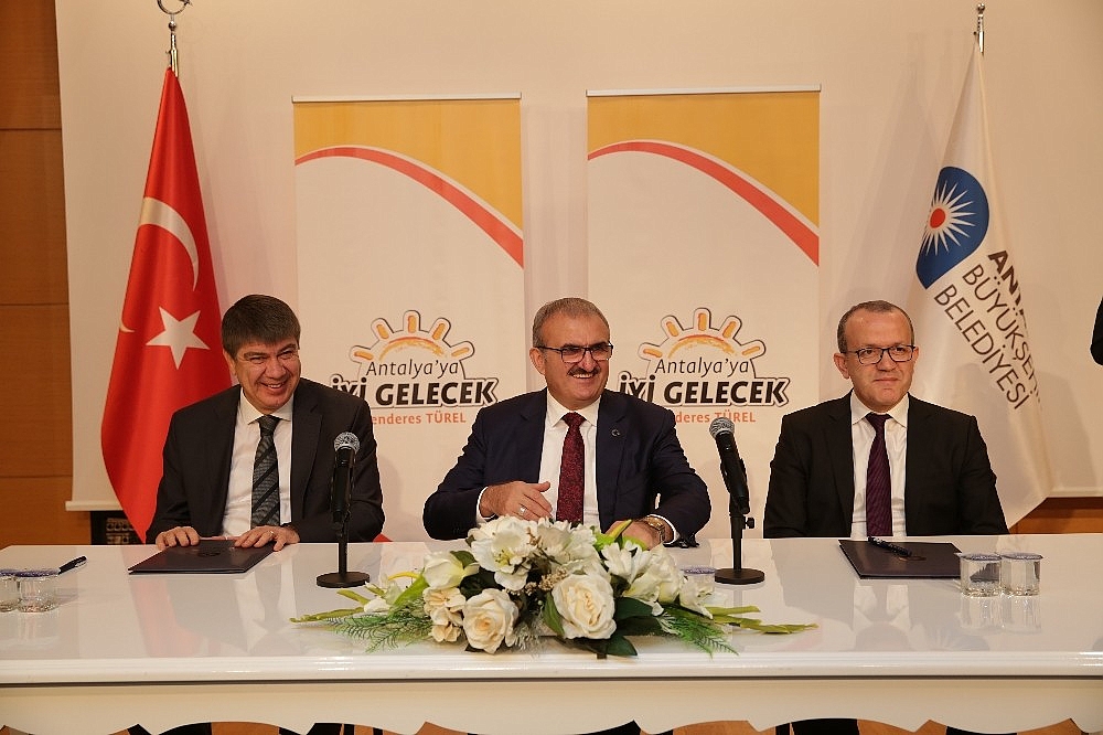 Kızıltoprak'ın 24 yıllık sağlık merkezi hasreti bitti