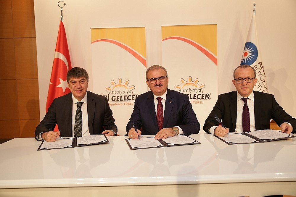 Kızıltoprak'ın 24 yıllık sağlık merkezi hasreti bitti