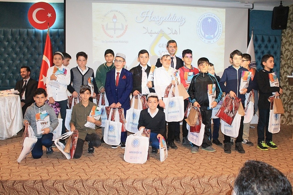 Manavgat'ta Kur'an-ı Kerim'i güzel okuma yarışması