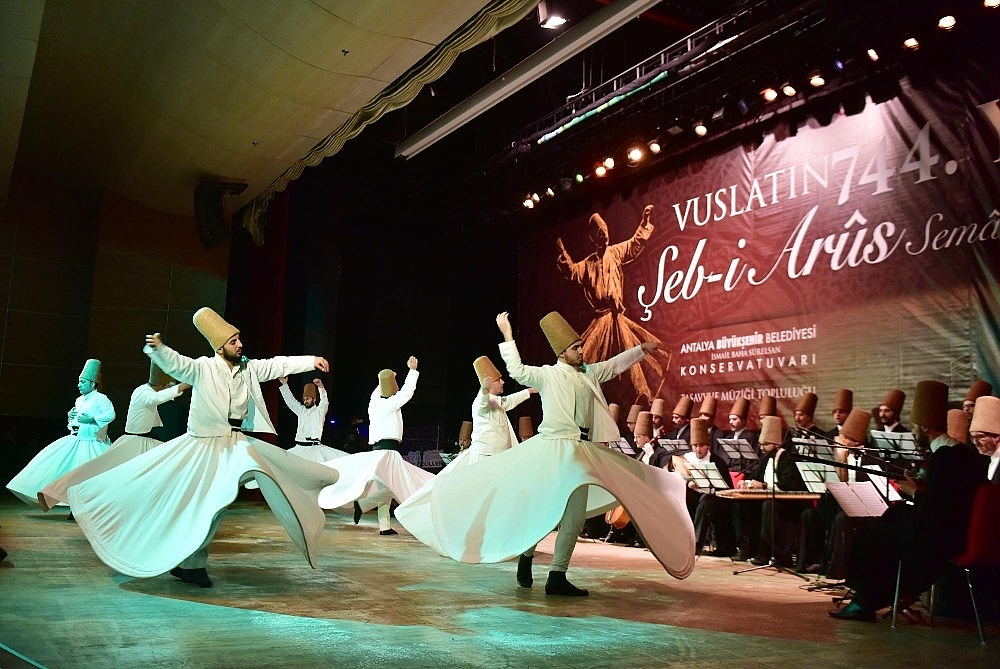 Mevlana 'Şeb-i Arus' ile anıldı