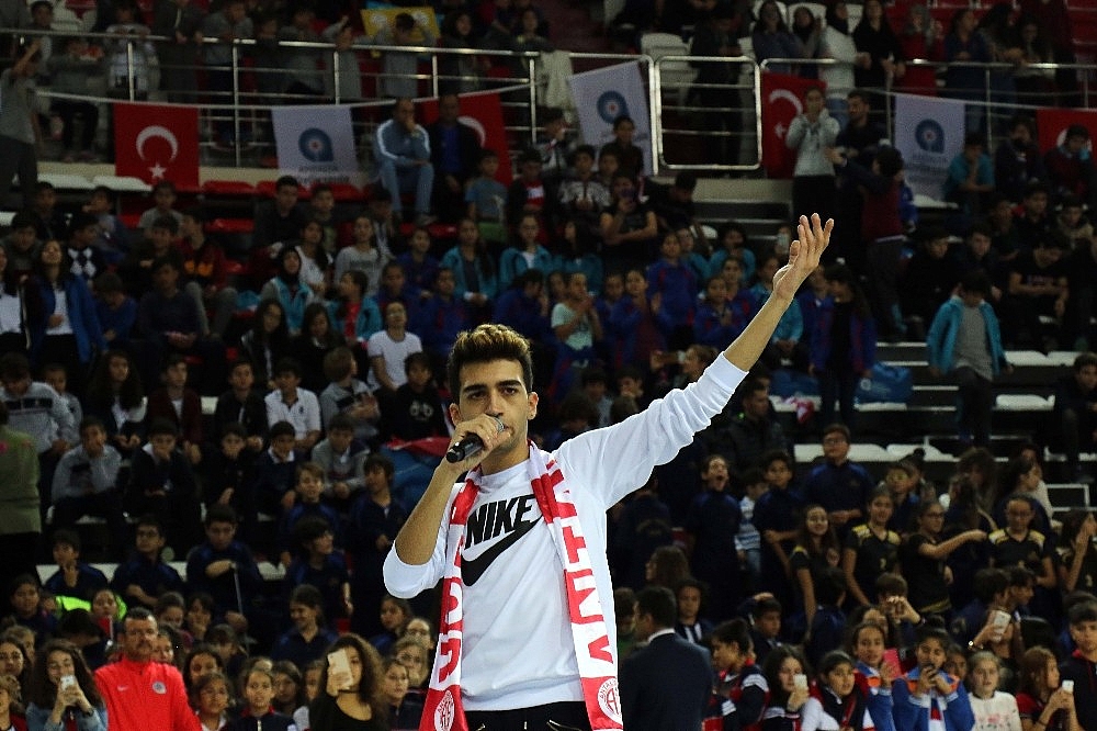 Okullar Ligi'nde rekor katılım
