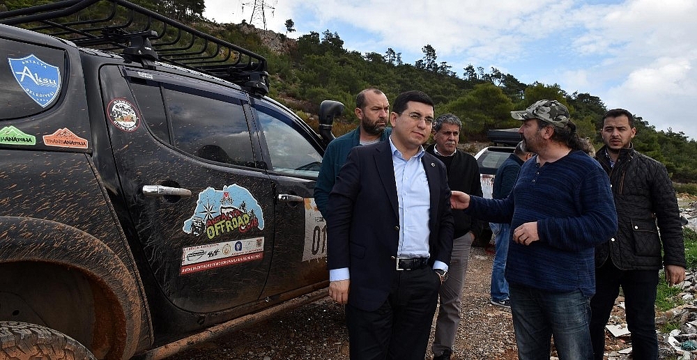 Tütüncü'den pist müjdesi