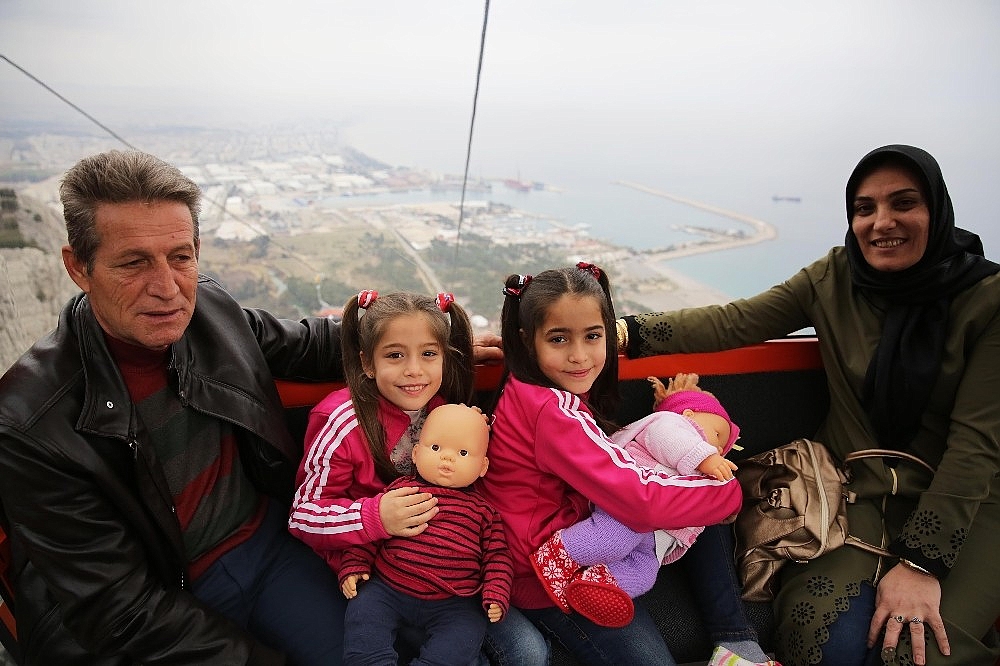 Antalya Teleferik 2017'de 350 bin kişiyi zirveye taşıdı