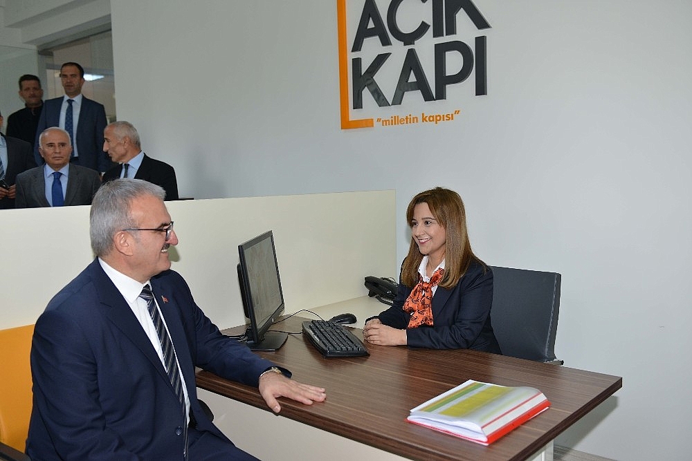 Antalya'da "Açık Kapı Milletin Kapısı" Projesi başladı