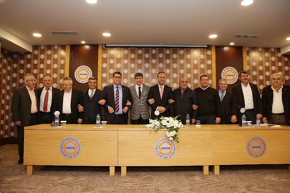 Antalya'da toplu ulaşım araçları kilometre başına para alacak