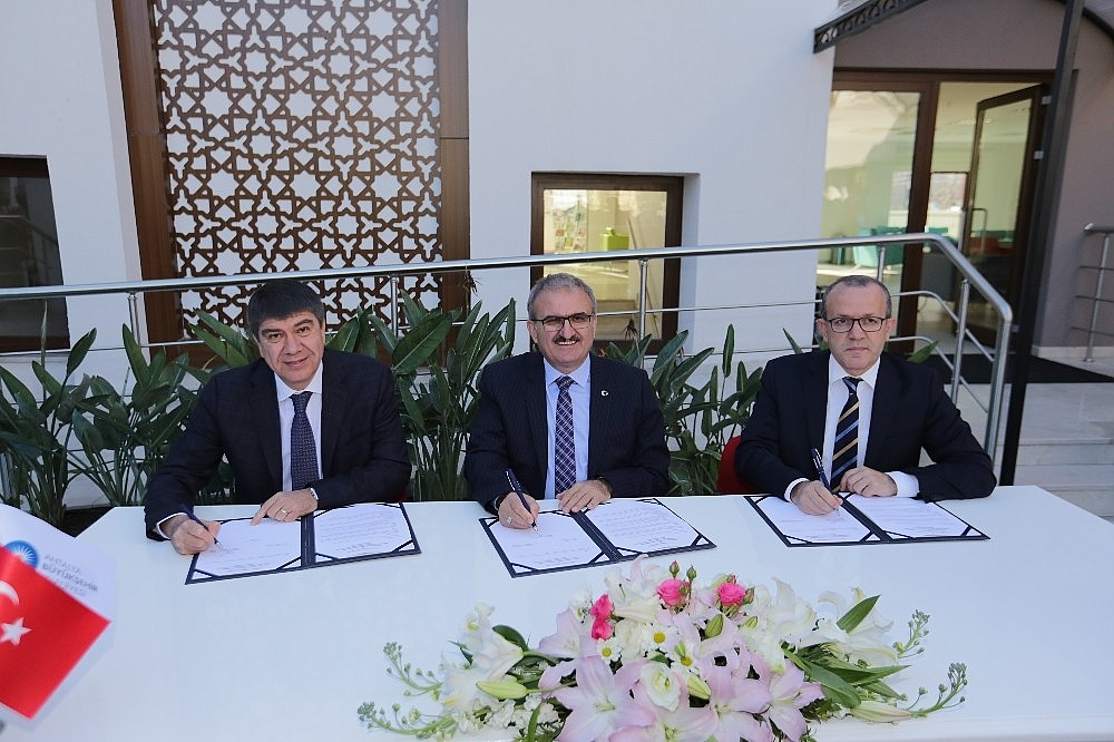 Antalya'da yatağa mahkum hastalar için palyatif merkezi