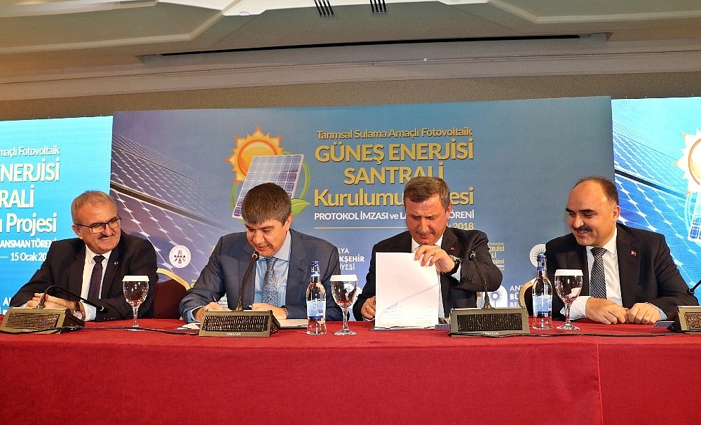 Antalya'daki çiftçilere ücretsiz elektrik geliyor