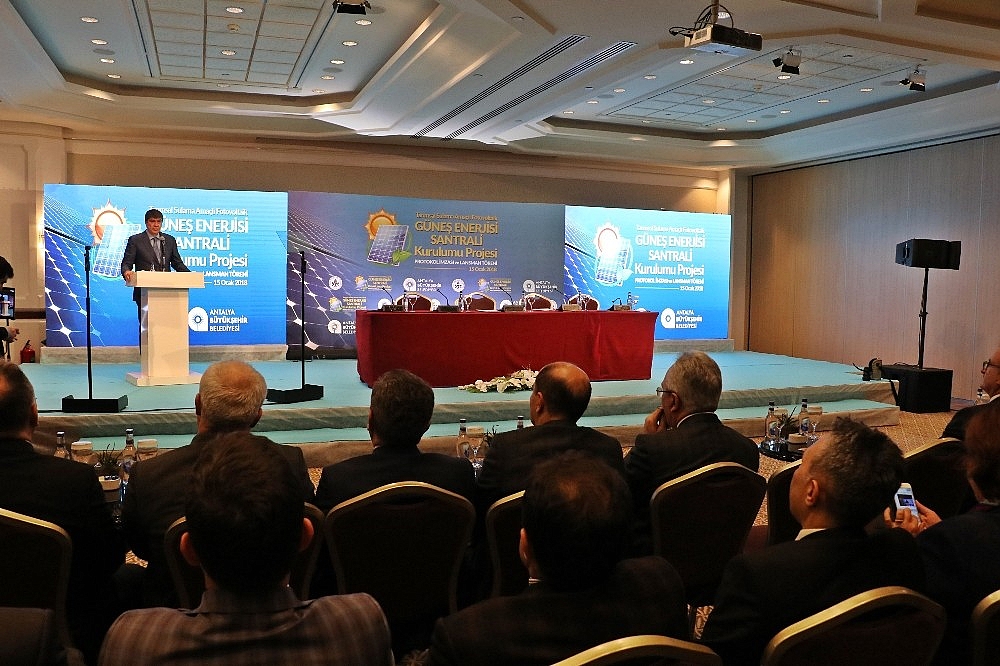 Antalya'daki çiftçilere ücretsiz elektrik geliyor