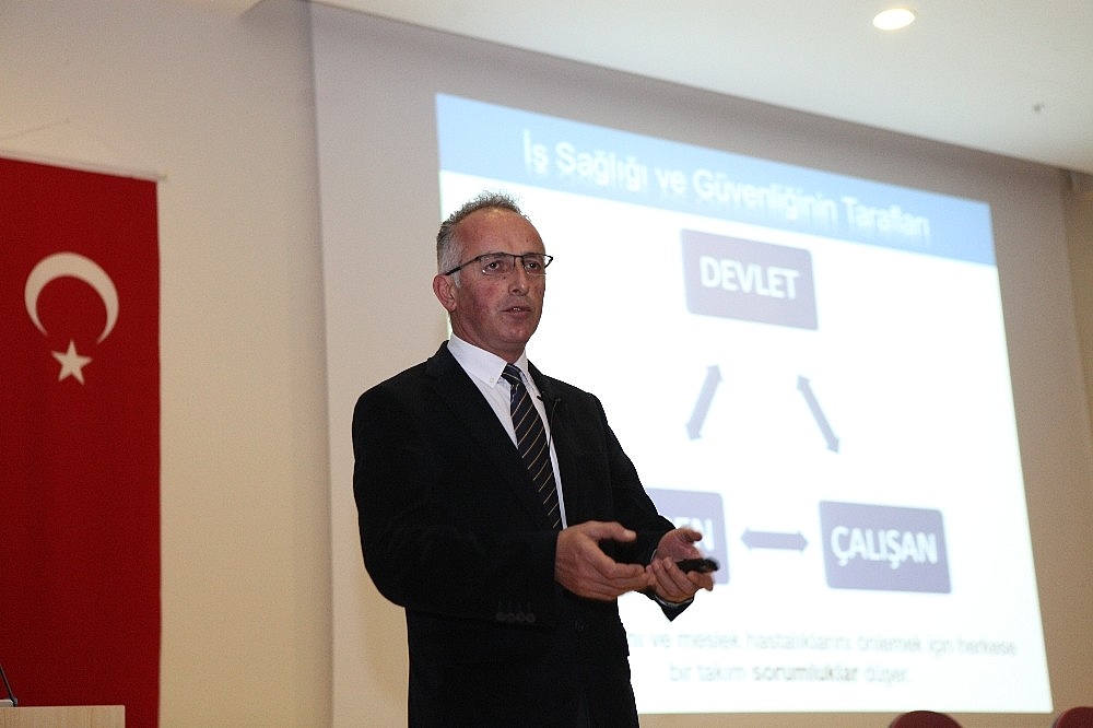 AÜ çalışanlarına iş sağlığı ve güvenliği eğitimi
