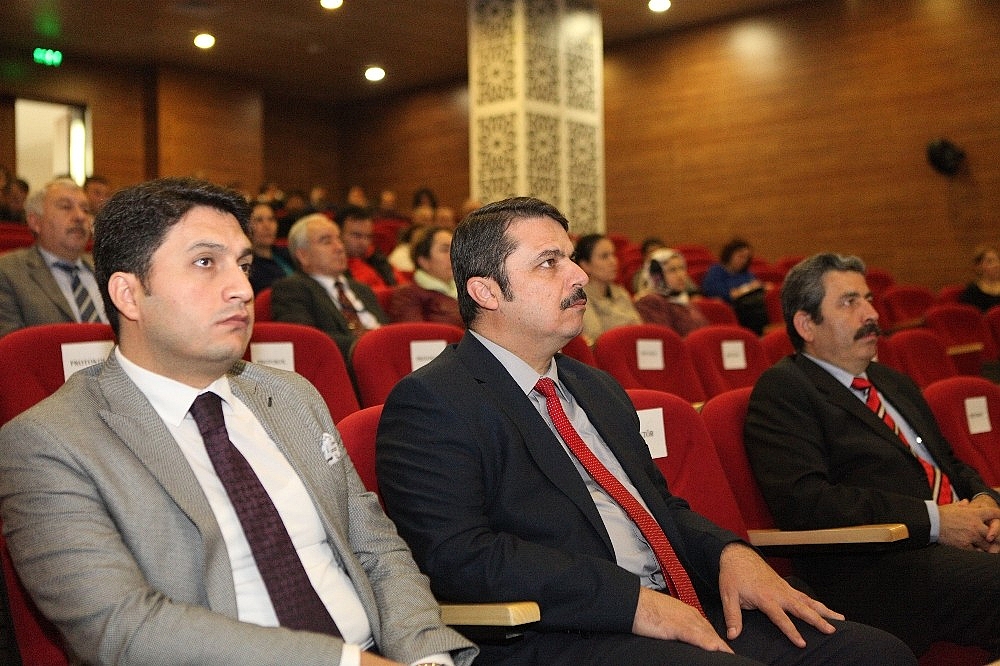 AÜ çalışanlarına iş sağlığı ve güvenliği eğitimi
