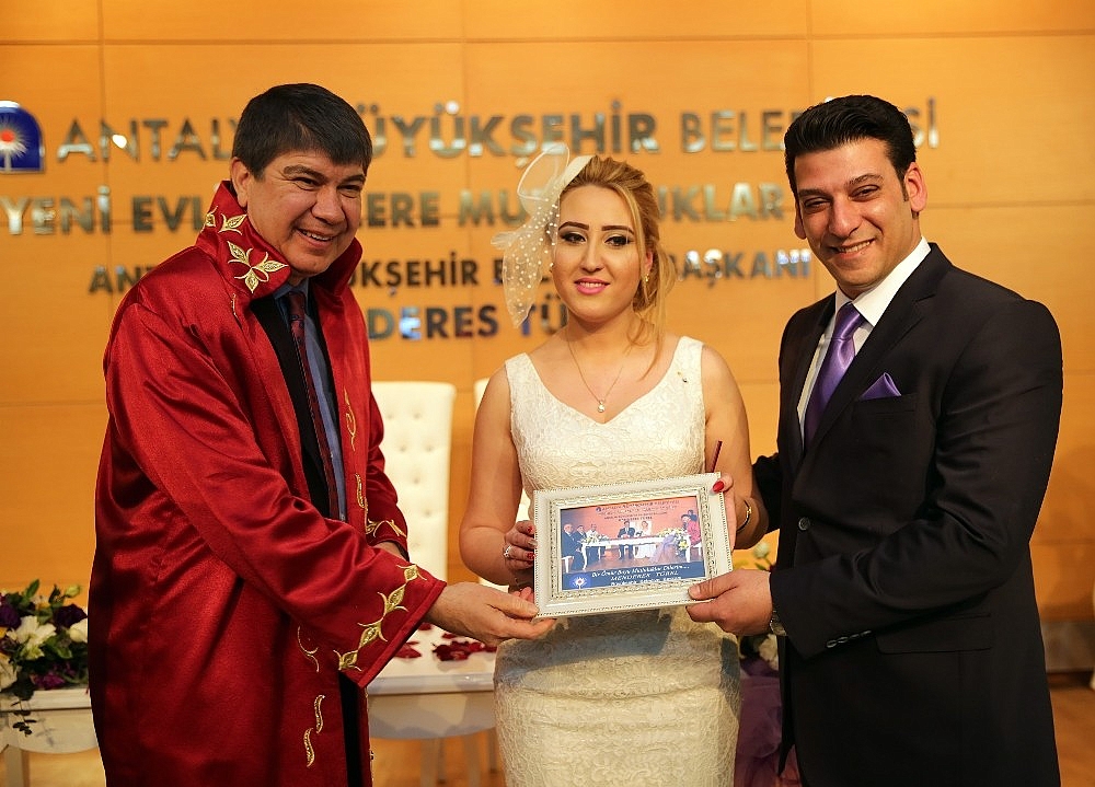 Büyükşehir 2017'de 1600 çiftin nikâhını kıydı