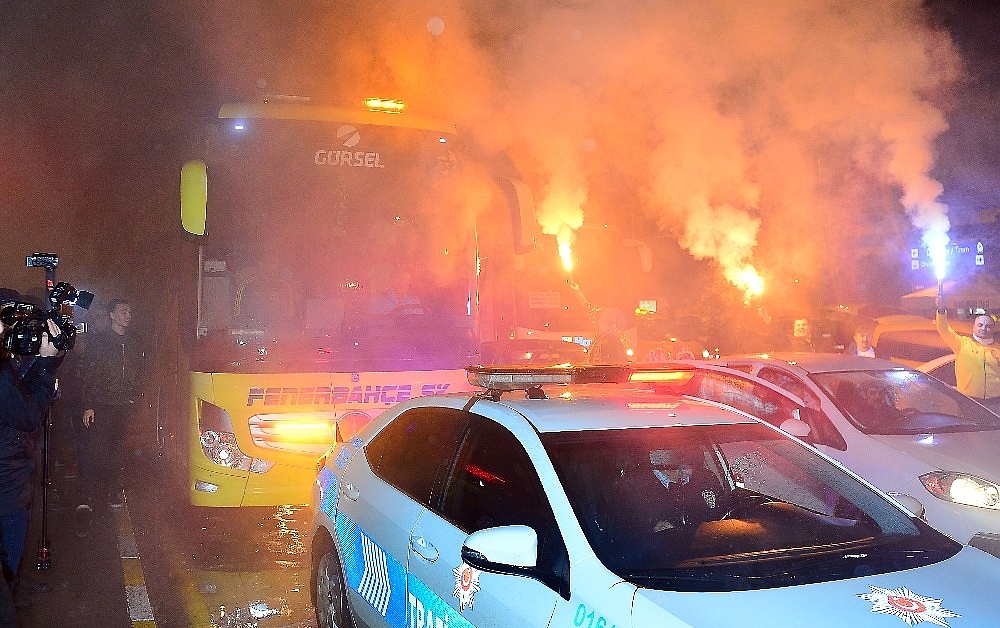 Fenerbahçe, Antalya'ya geldi
