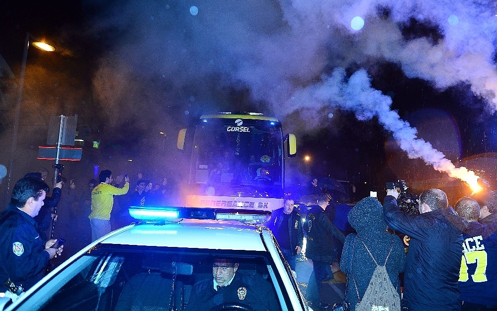 Fenerbahçe, Antalya'ya geldi