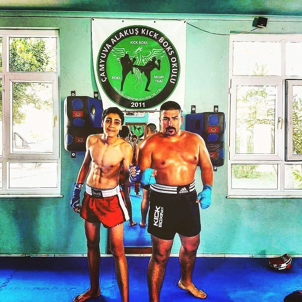 Genç Kick Boksçu yaşam savaşını kaybetti!