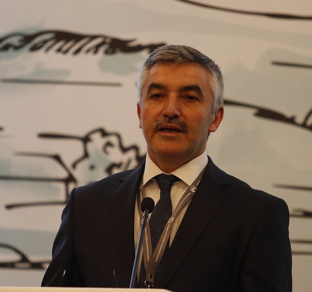 Koçak: "Hayvancılık sektörünün önü açık"