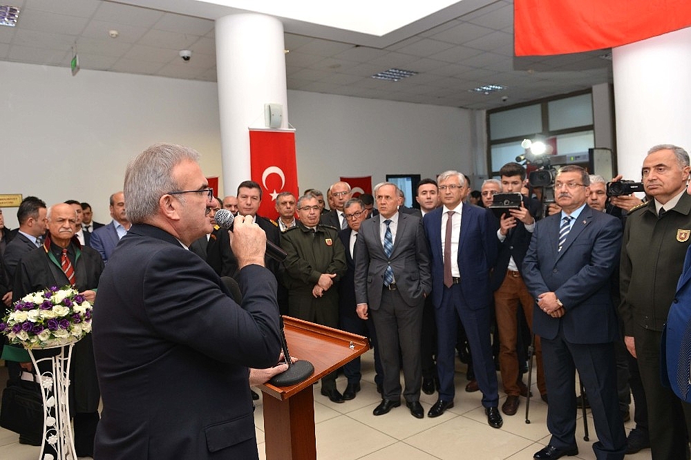 Antalya'da Adliyesine polis merkezi