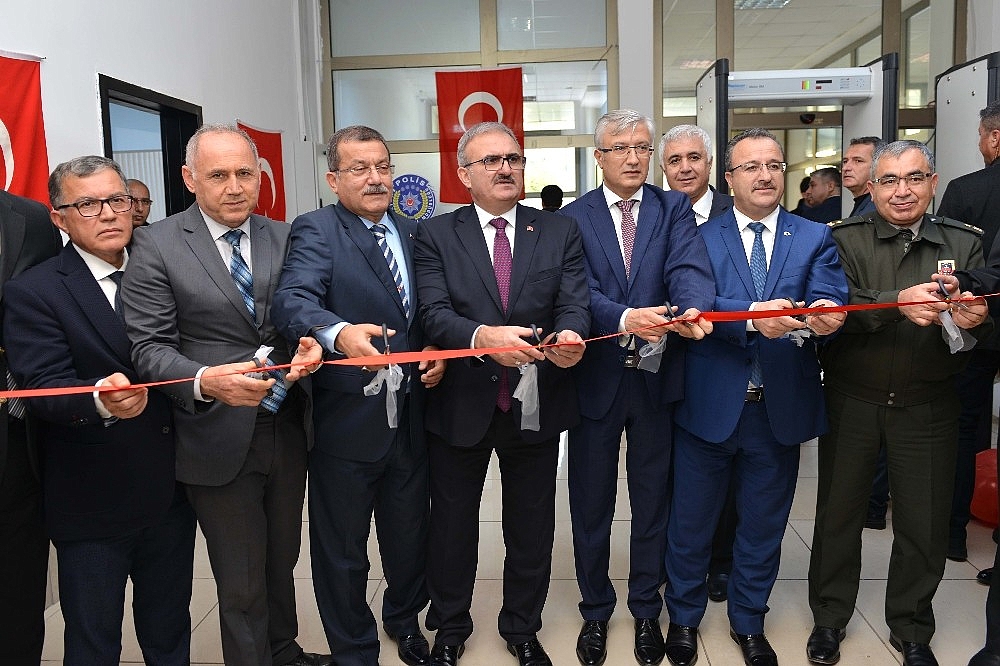 Antalya'da Adliyesine polis merkezi