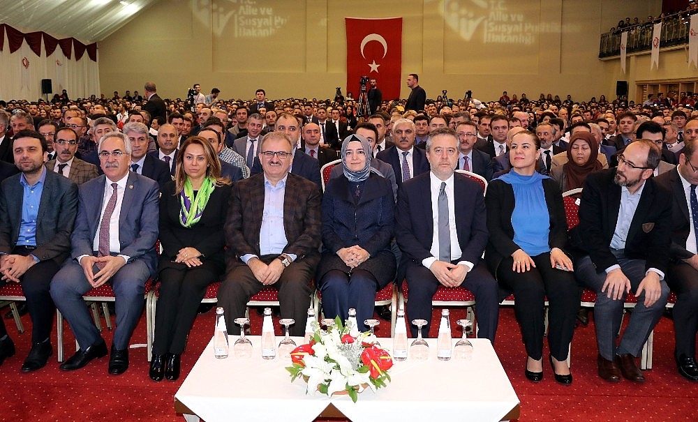 Sosyal hizmette 'Aile bilgi sistemi' dönemi başlıyor