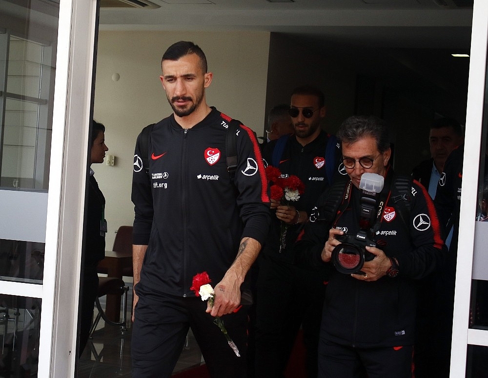 A Milli Takım Antalya'da (Videolu)