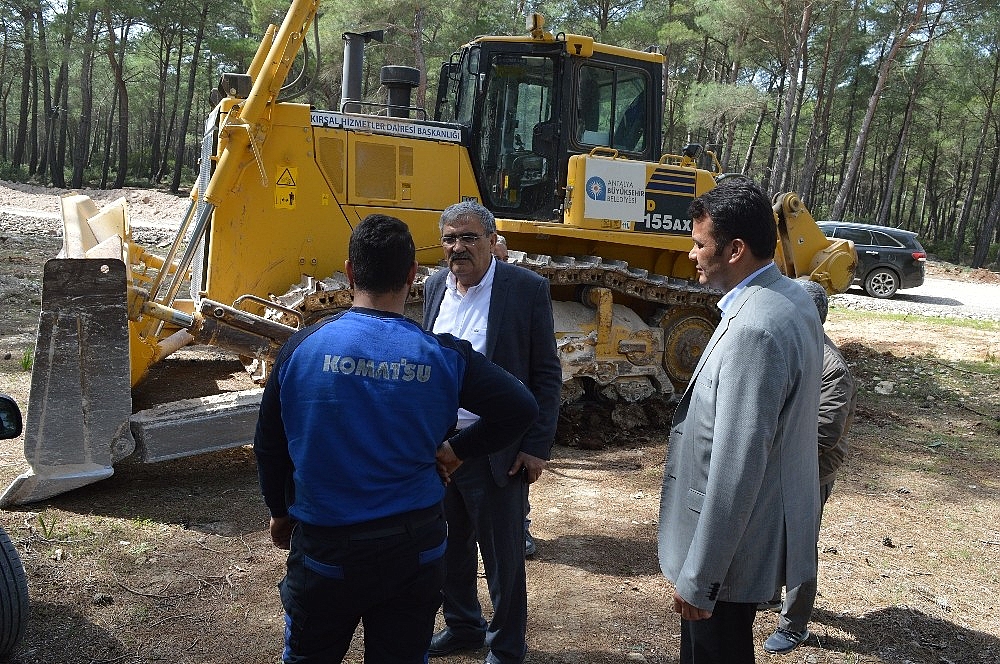 Akdemir çalışmaları inceledi