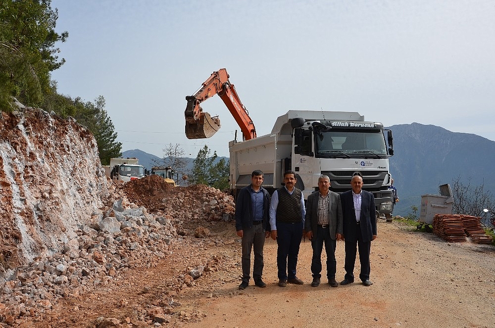 Alanya Uğurlu yolu genişletiliyor