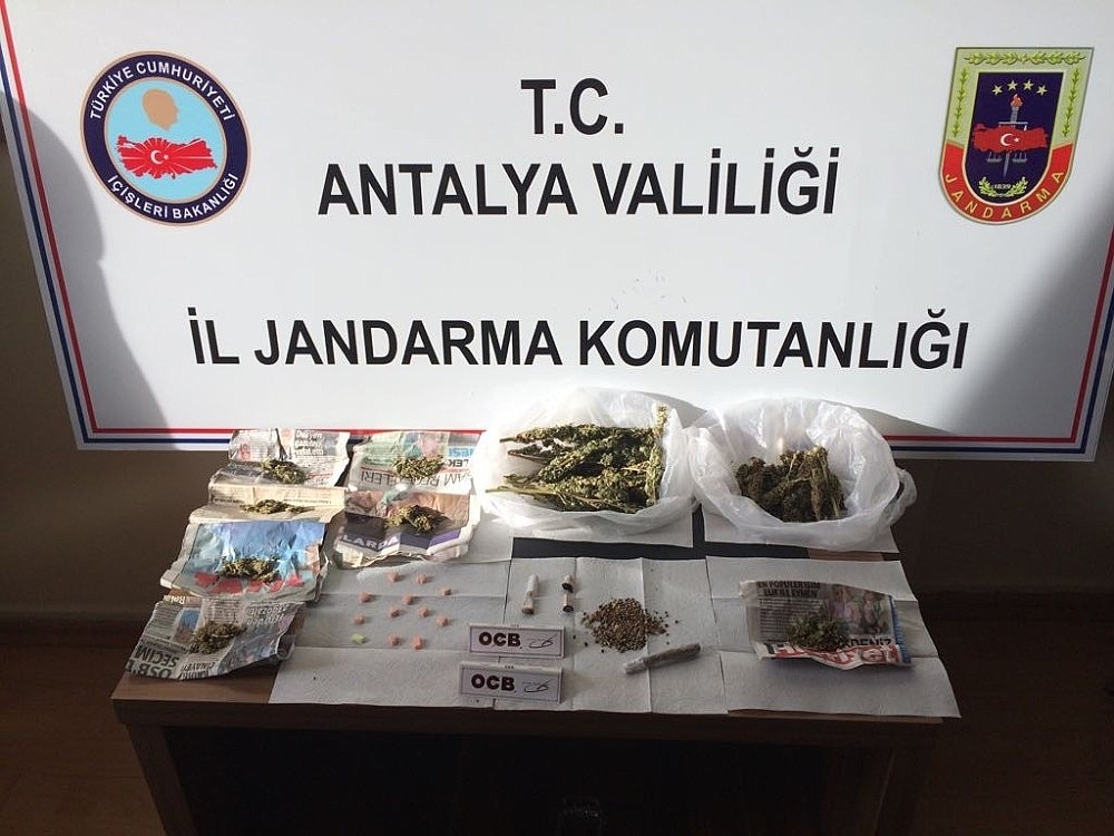 Antalya'da uyuşturucu operasyonu!