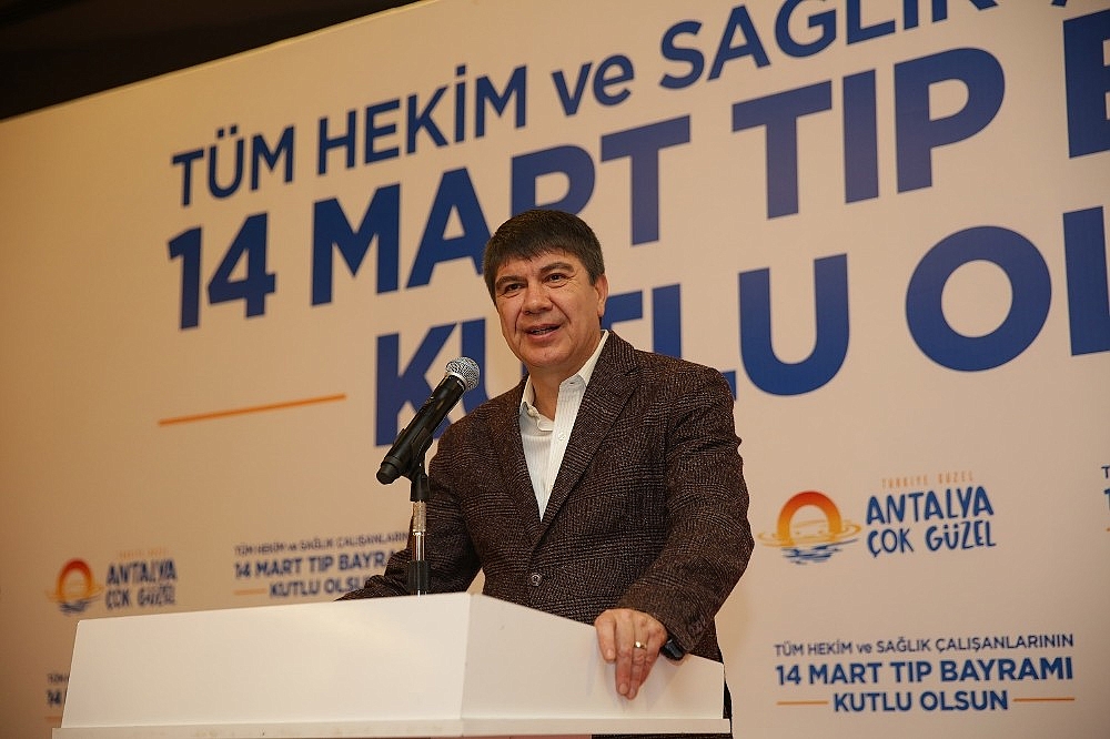 Başkan Türel, Tıp Bayramı'nı kutladı