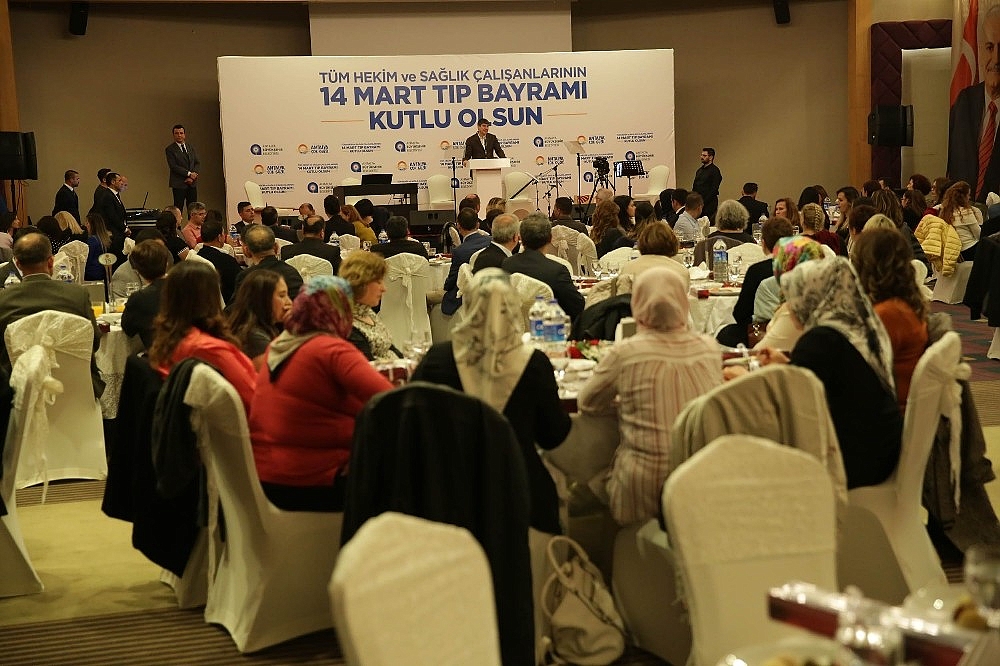 Başkan Türel, Tıp Bayramı'nı kutladı