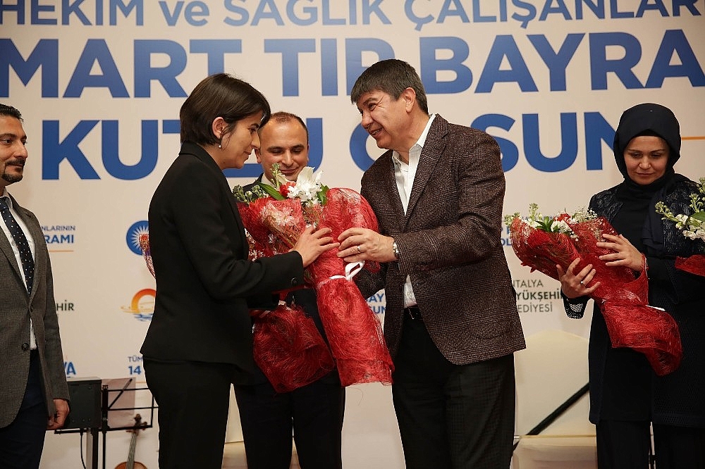 Başkan Türel, Tıp Bayramı'nı kutladı