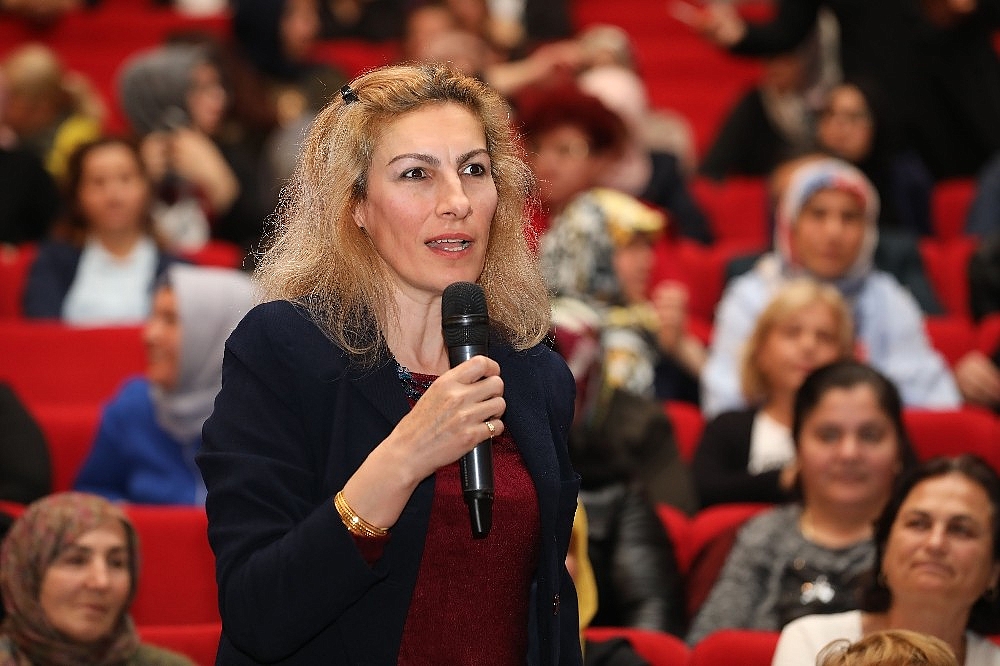 Başkan Türel'den, parti teşkilatına hizmet brifingi