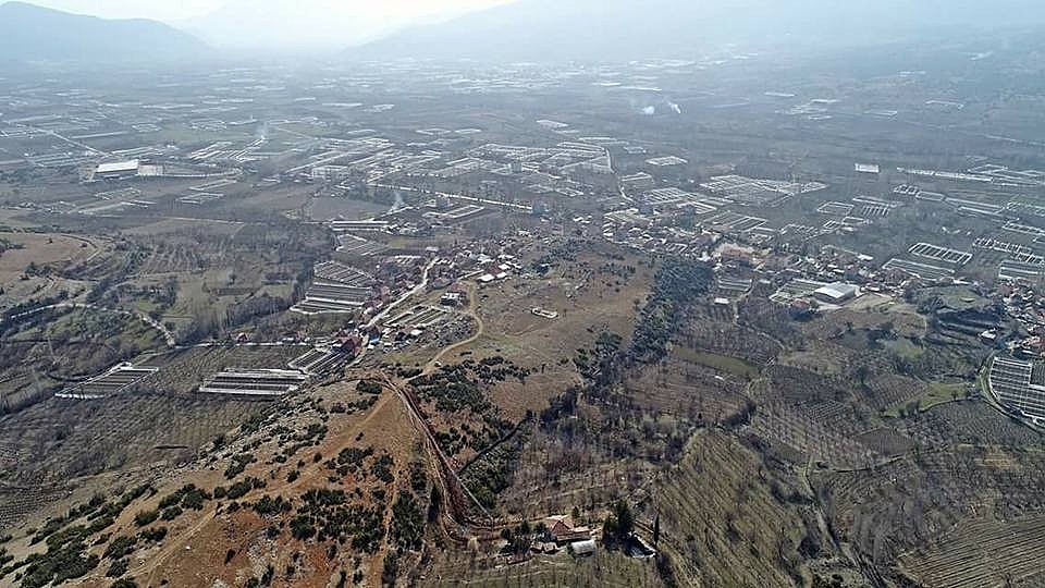 Büyükşehir'den Elmalı tarımına destek
