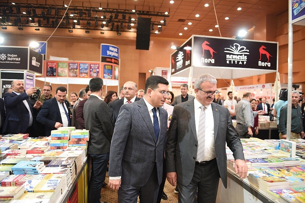 Kepez Kitap Fuarı açıldı