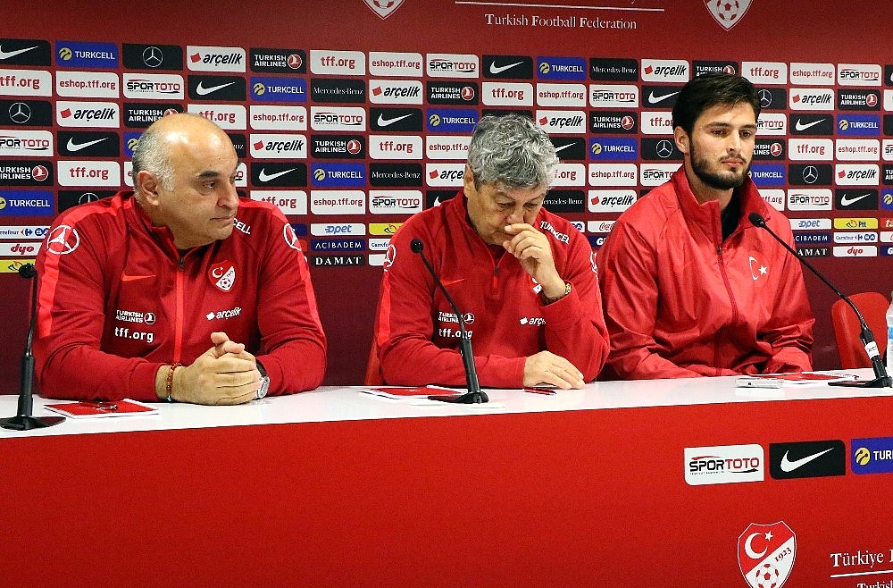 Lucescu: "Milli Takımın çekirdeğini oluşturuyoruz" (Videolu)