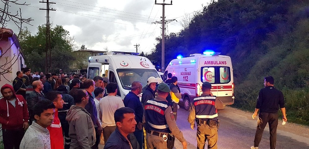 Manavgat'ta göçük: 1 ölü, 1 yaralı! (Videolu)