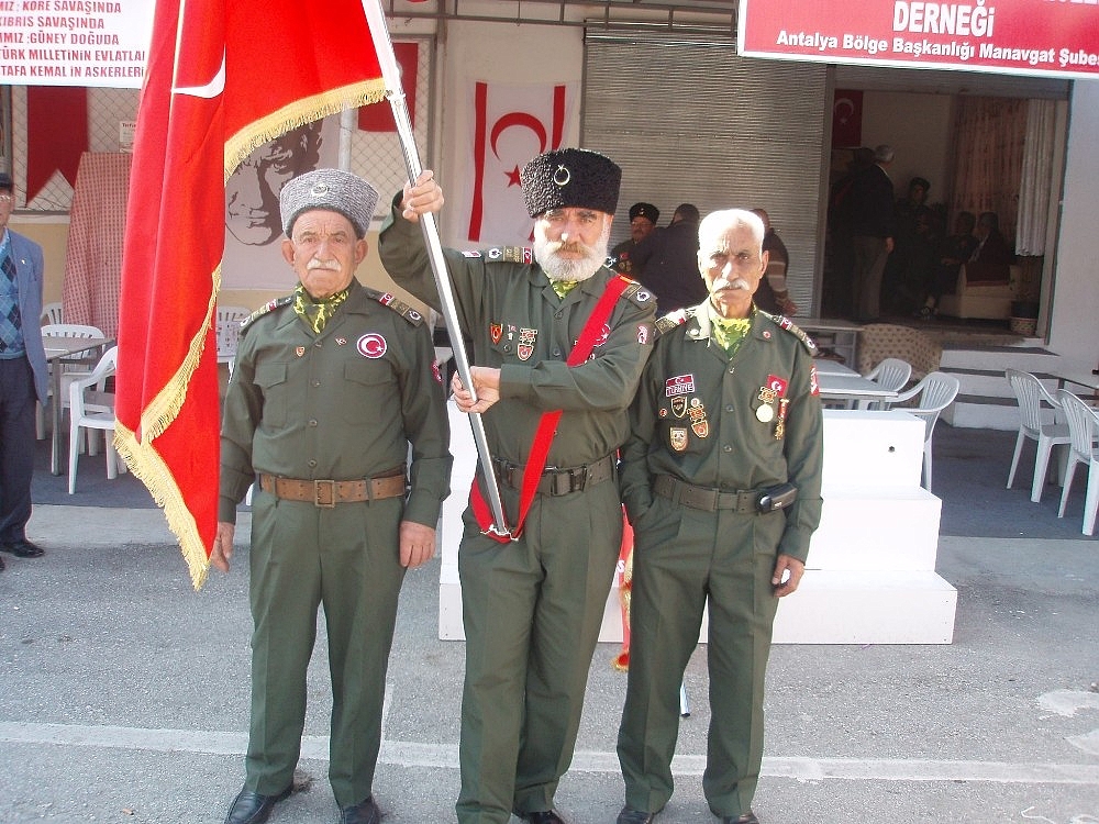 Manavgat'ta göçük: 1 ölü, 1 yaralı! (Videolu)