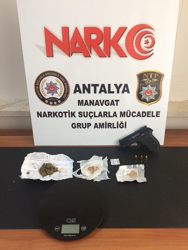 Manavgat'ta uyuşturucu operasyonu!