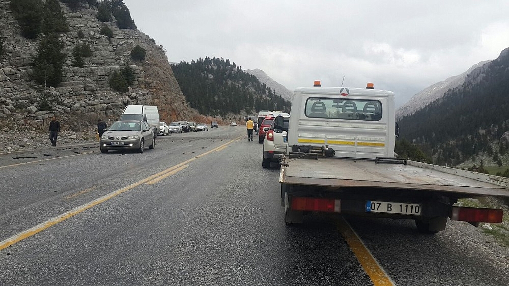 Akseki-Seydişehir yolunda feci kaza: 1 ölü, 1 yaralı!