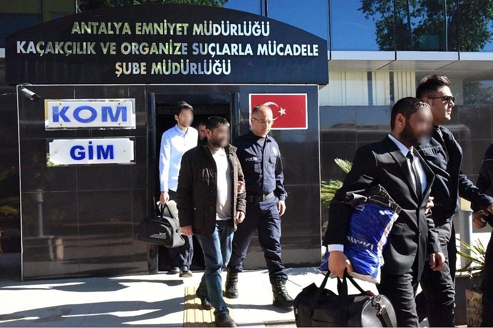 Alaattin Çakıcı'nın adamları hakim karşısında! (Videolu)