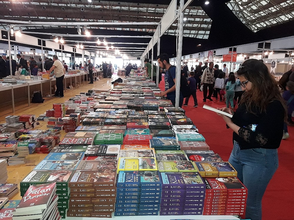 Antalya Eğitim ve Kitap Şenliği başladı