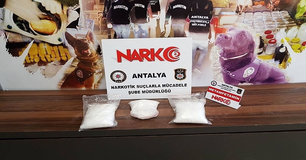 Antalya'da 4 ayrı uyuşturucu operasyonuna 10 tutuklama!