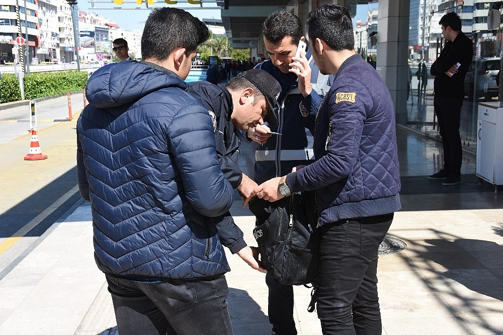 Antalya'da 975 polisle huzur uygulaması