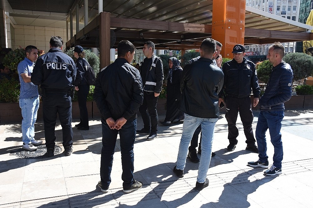 Antalya'da 975 polisle huzur uygulaması