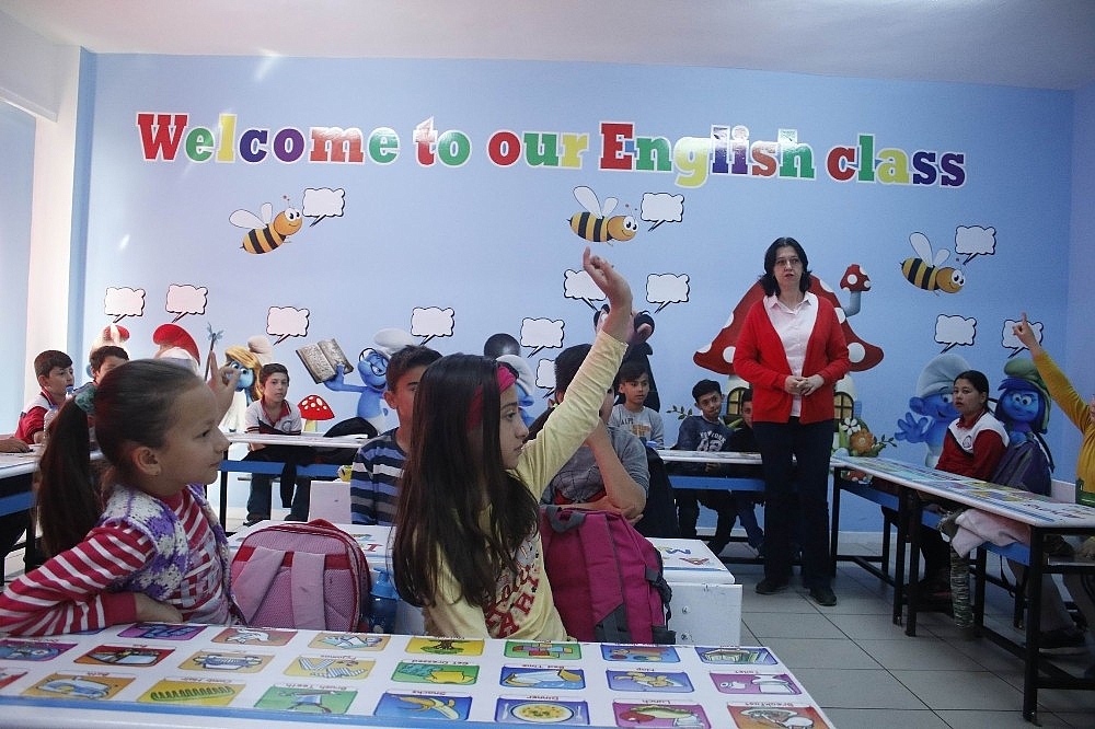 Antalya'da yaşayan ilkokul