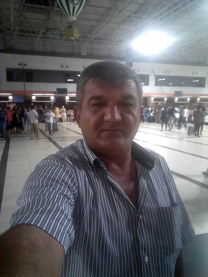 Arının soktuğu arıcı hayatını kaybetti!