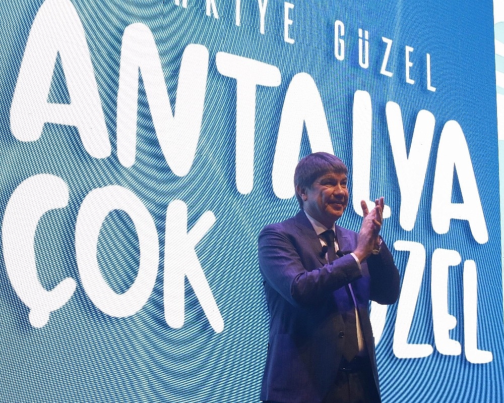 Başkan Türel, hizmette 10 yılını anlattı