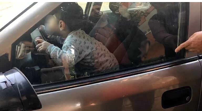 Böyle otomobil aşkı görülmedi!