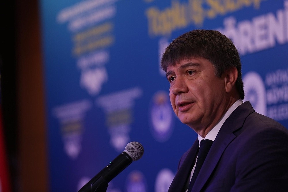 Büyükşehir'de işçiyi sevindiren sözleşme