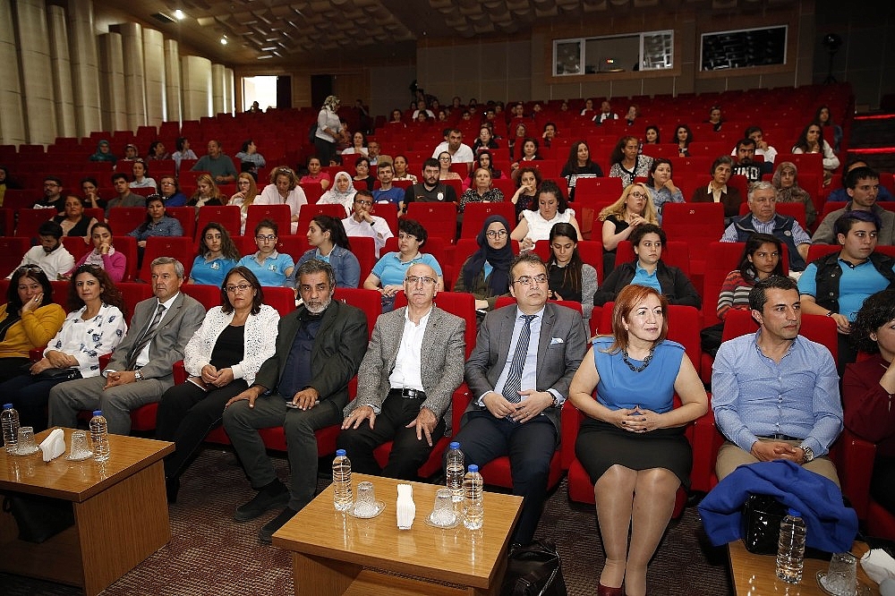 Büyükşehir'den 'Otizm Farkındalık Sempozyumu'