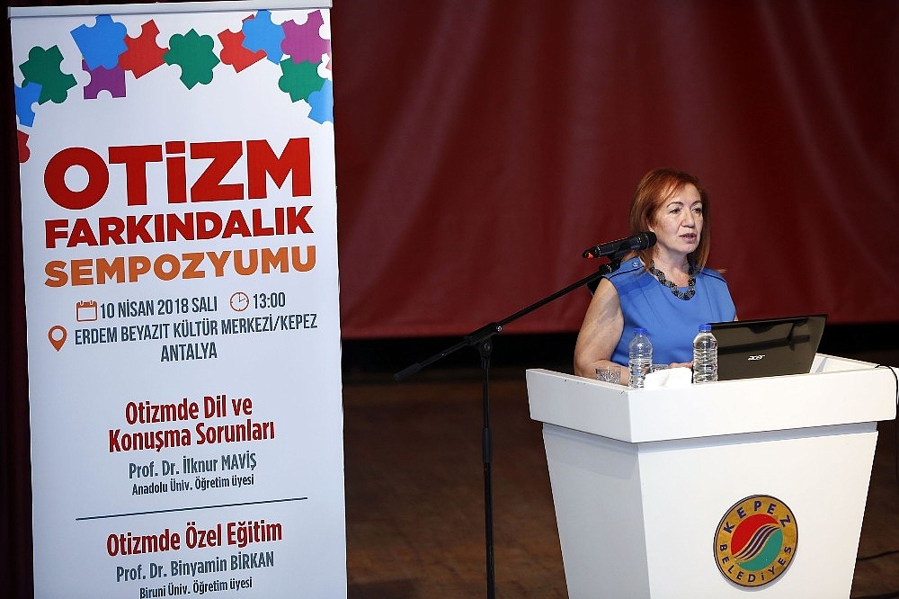 Büyükşehir'den 'Otizm Farkındalık Sempozyumu'