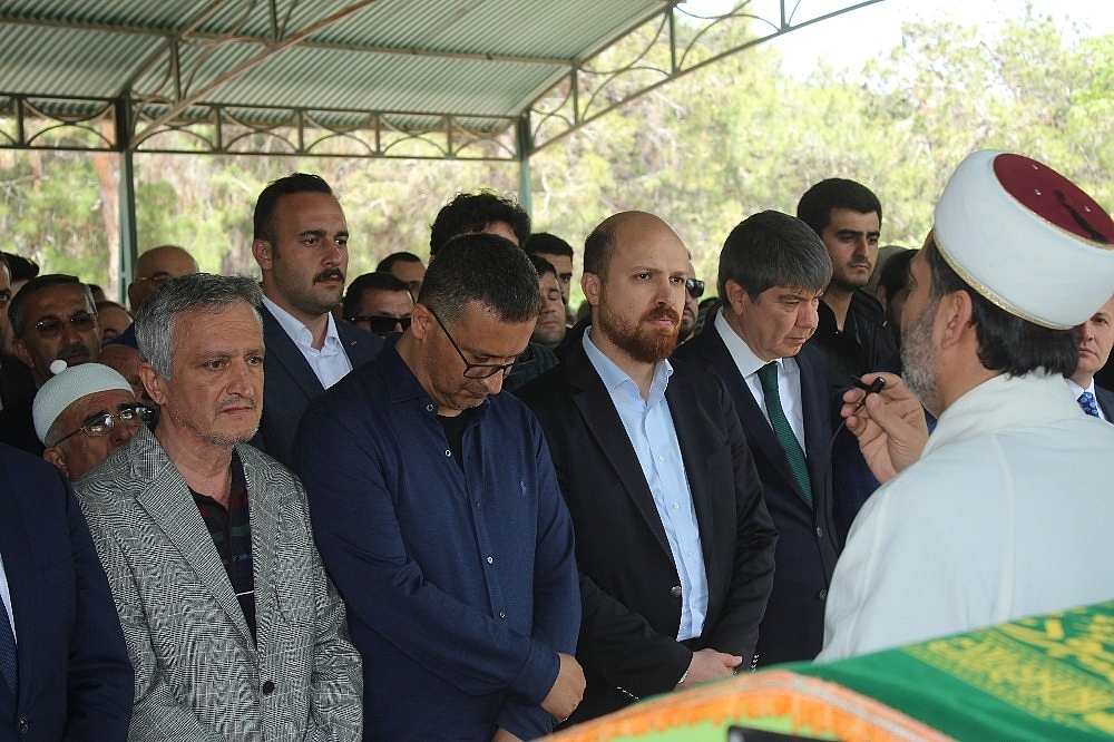 Cumhurbaşkanı'nın Avukatı Özel'in acı günü!
